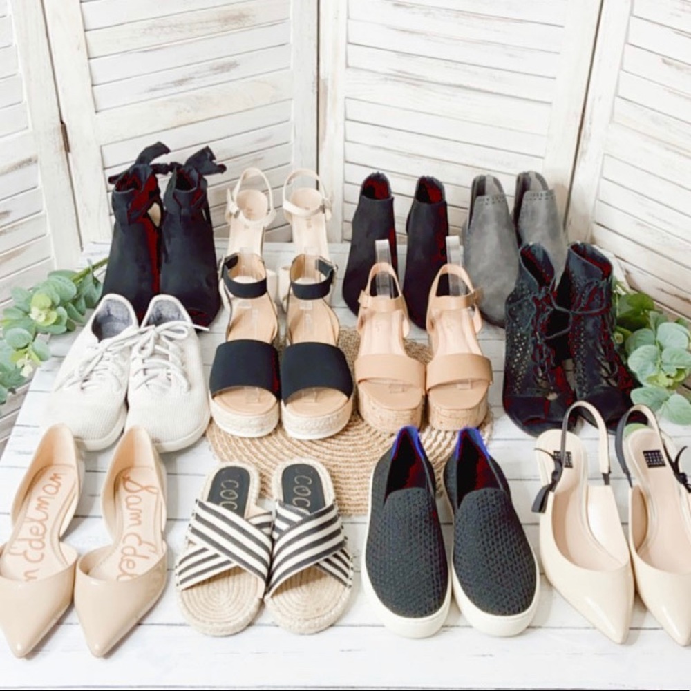 Meet your Seller 🌻 - Picture 10 of 14